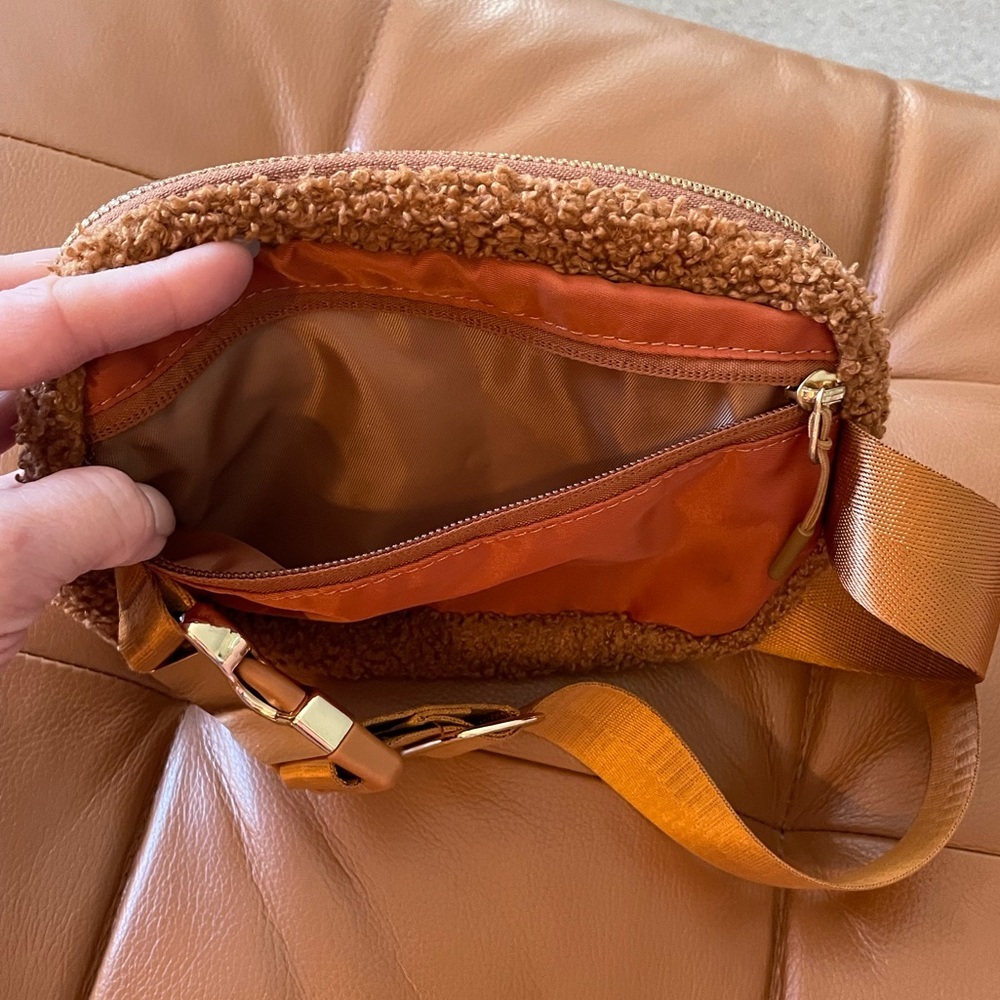 EUC • Caramel Brown Sherpa Belt Bag/Crossbody Bag. Measurements in pictures. - Picture 3 of 10